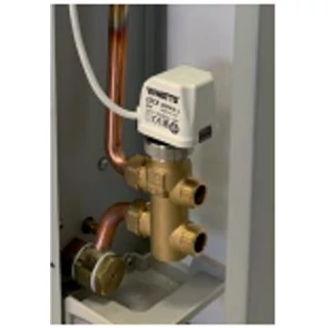 Reverso Fan-Coil szelep 2 csöves rendszerhez, By Pass funkcióval, szelepmozgató motorral, On-Off állással (V23RFSAMK2/6)