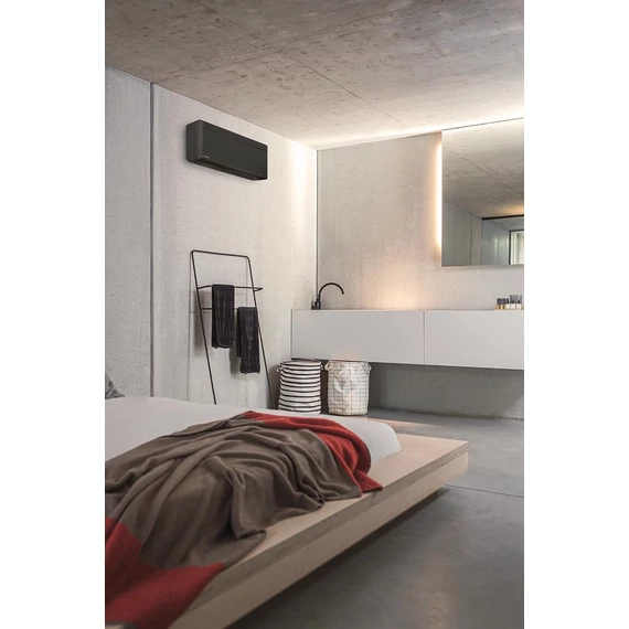 Daikin Stylish CTXA15BB hőszivattyús multi beltéri egység matt fekete színben 1,5 kW