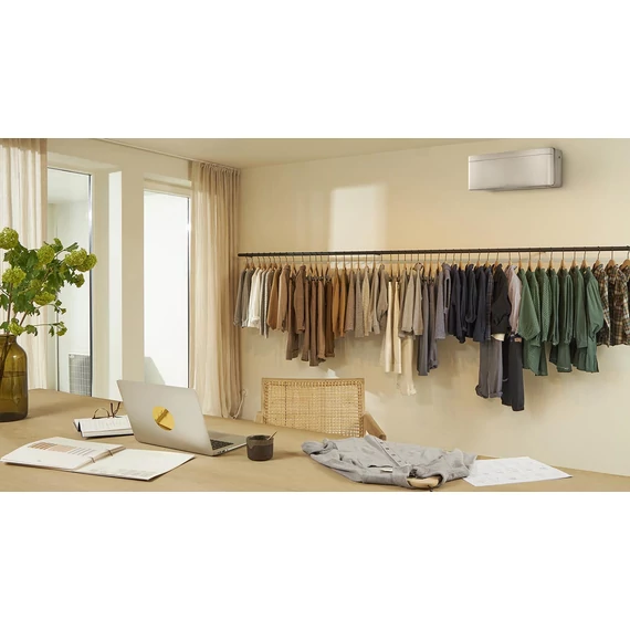 Daikin Stylish CTXA15CS hőszivattyús multi beltéri egység ezüst színben 1,5 kW